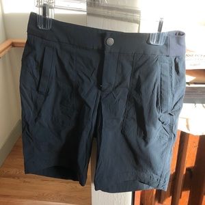 Athleta gray Bermuda shorts